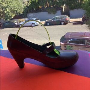 TSUBO leather heel Maryjane’s